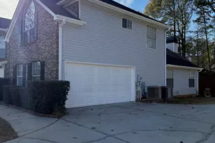 137 Arbor Cove Way, Stockbridge, GA 30281 - Photo 3