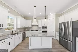 300 Oxford Rd, Ball Ground, GA 30107 - Photo 25