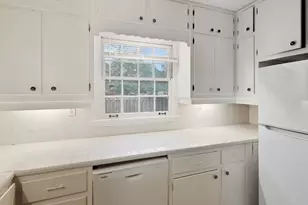 4218 Durham Cir, Stone Mountain, GA 30083 - Photo 9