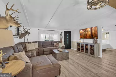 3656 Candler Road, Pendergrass, GA 30567 - Photo 7