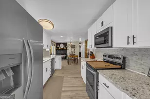 3656 Candler Rd, Pendergrass, GA 30567 - Photo 23