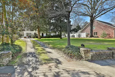 372 E College Street, Griffin, GA 30224 - Photo 5