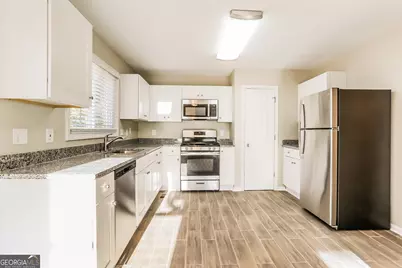 3100 Rome Court SW, Marietta, GA 30064 - Photo 9