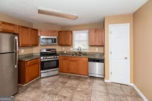 1276 Grindenwald Dr, Jonesboro, GA 30238 - Photo 7