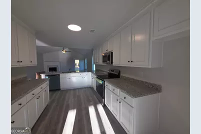 1067 Jeannine Lane #2, Winder, GA 30680 - Photo 3