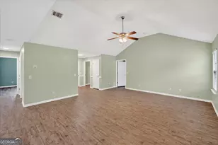 200 Abigail Cir, Ellabell, GA 31308 - Photo 7