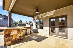 100 Southmill Ln, Senoia, GA 30276 - Photo 15