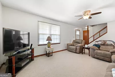 2050 N McDonough Road, Griffin, GA 30223 - Photo 9