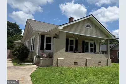 139 Myrtle Street, Elberton, GA 30635 - Photo 1