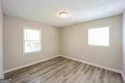 8143 Huntington Drive, Jonesboro, GA 30238 - Photo 13