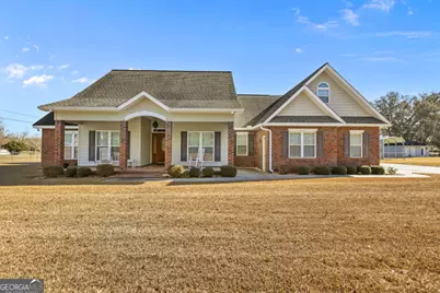 5560 Tara Road, Waycross, GA 31503 - Photo 1