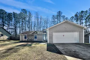 1299 Bugle Ct, Hampton, GA 30228 - Photo 1