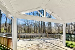 1299 Bugle Ct, Hampton, GA 30228 - Photo 17