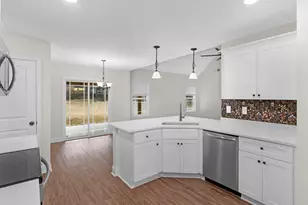 278 Cole Forest Blvd, Barnesville, GA 30204 - Photo 17