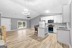 677 Tarkington Rd S, Stone Mountain, GA 30088 - Photo 11