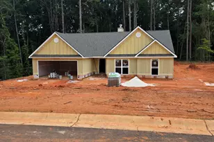 176 Grace Ln., Colbert, GA 30628 - Photo 1