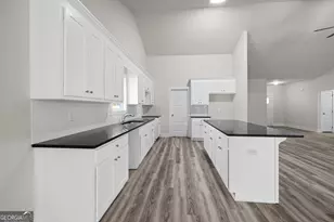 176 Grace Ln., Colbert, GA 30628 - Photo 9