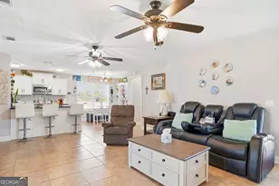 235 Victorian Lake Dr, Brunswick, GA 31525 - Photo 7