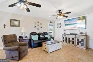 235 Victorian Lake Dr, Brunswick, GA 31525 - Photo 5