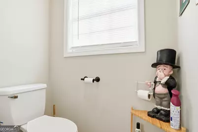 235 Victorian Lake Drive, Brunswick, GA 31525 - Photo 21