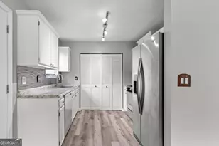 810 Bonnie Glen Dr SE, Marietta, GA 30067 - Photo 17