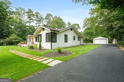 1099 Pine Valley Road, Griffin, GA 30224 - Photo 1