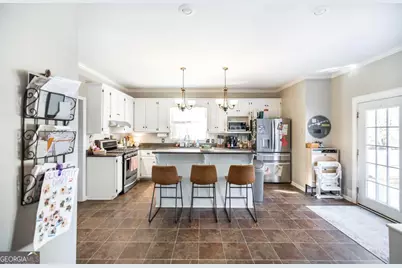 128 Springwood Court, Macon, GA 31210 - Photo 5