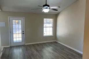 102 Huntington Dr, Kingsland, GA 31548 - Photo 11