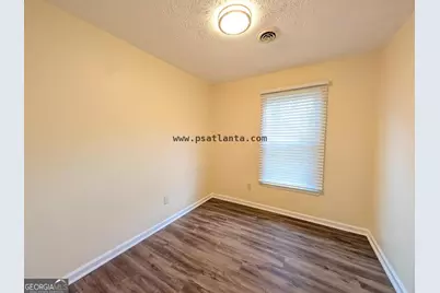 525 Cedar Wood Court, South Fulton, GA 30349 - Photo 11