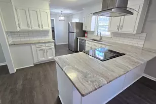 4270 E Hamill Dr, Buford, GA 30519 - Photo 9