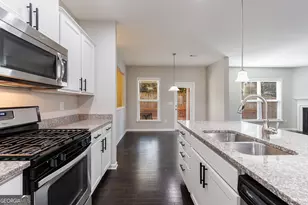 414 Spring View Dr, Woodstock, GA 30188 - Photo 27