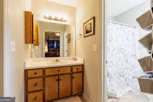 1406 Strickland Cir, Valdosta, GA 31601 - Photo 15