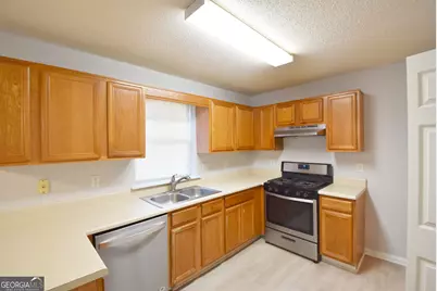 147 S Fairfield Drive, Peachtree City, GA 30269 - Photo 9