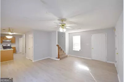 147 S Fairfield Drive, Peachtree City, GA 30269 - Photo 5