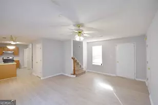 147 S Fairfield Dr, Peachtree City, GA 30269 - Photo 5