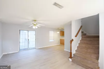 147 S Fairfield Drive, Peachtree City, GA 30269 - Photo 3