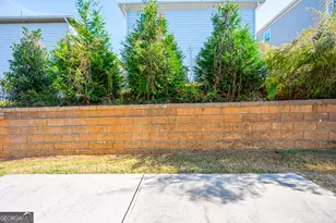 76 Blue River Ct, Pendergrass, GA 30567 - Photo 5