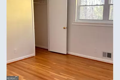 2649 Headland Drive, East Point, GA 30344 - Photo 15