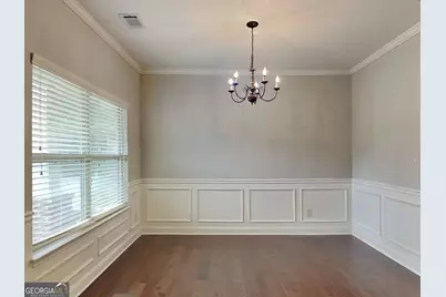 333 Castle Top Lane, Lawrenceville, GA 30045 - Photo 5