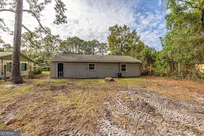121 Stafford Avenue, Brunswick, GA 31525 - Photo 13