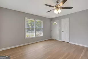 115 Belle Dr, Fayetteville, GA 30214 - Photo 7