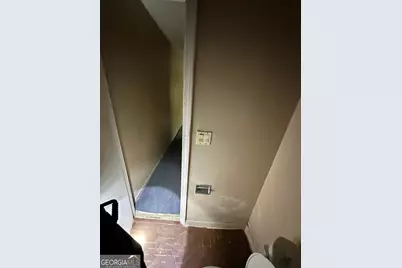 5914 Sutcliff Square, Lithonia, GA 30058 - Photo 3