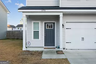 1296 Grayson Ave, Hinesville, GA 31313 - Photo 3