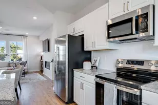 5731 Schelton Pl SE, Mableton, GA 30126 - Photo 7