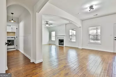 201 Briandwood Drive, Newnan, GA 30265 - Photo 13