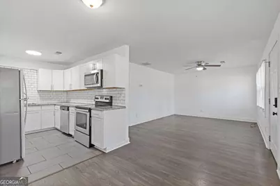 433 W Lake Avenue NW, Atlanta, GA 30318 - Photo 5