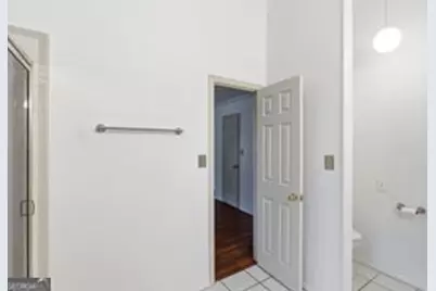 523 N Shore Road, Lithonia, GA 30058 - Photo 17