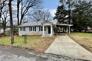 2949 Pearl St, East Point, GA 30344 - Photo 1