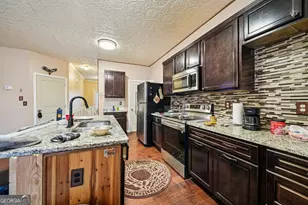 3199 Garden Glade Ln, Lithonia, GA 30038 - Photo 13