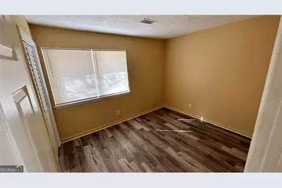 8560 Creekwood Way, Jonesboro, GA 30238 - Photo 17